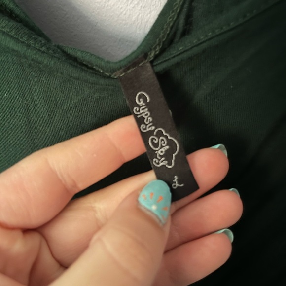 🦋Green 3/4 sleeve blouse🦋 - Picture 4 of 4